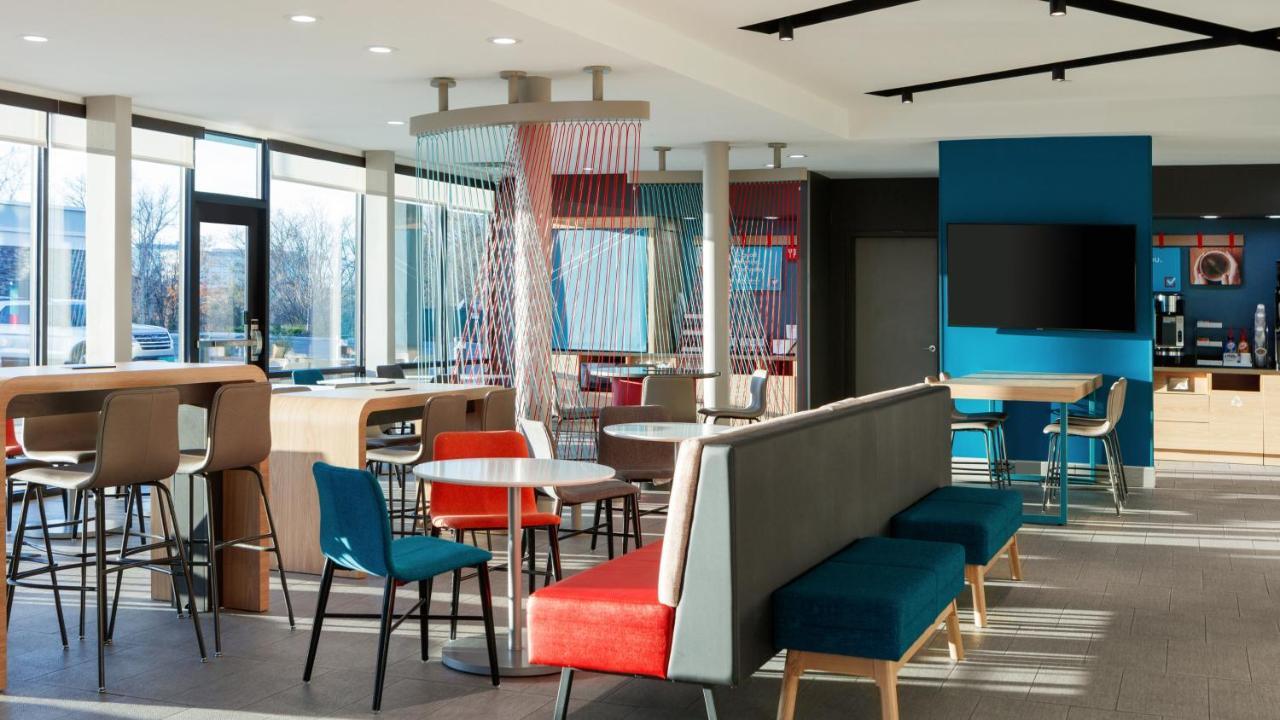 Avid Hotels Elkhart North By Ihg Экстерьер фото