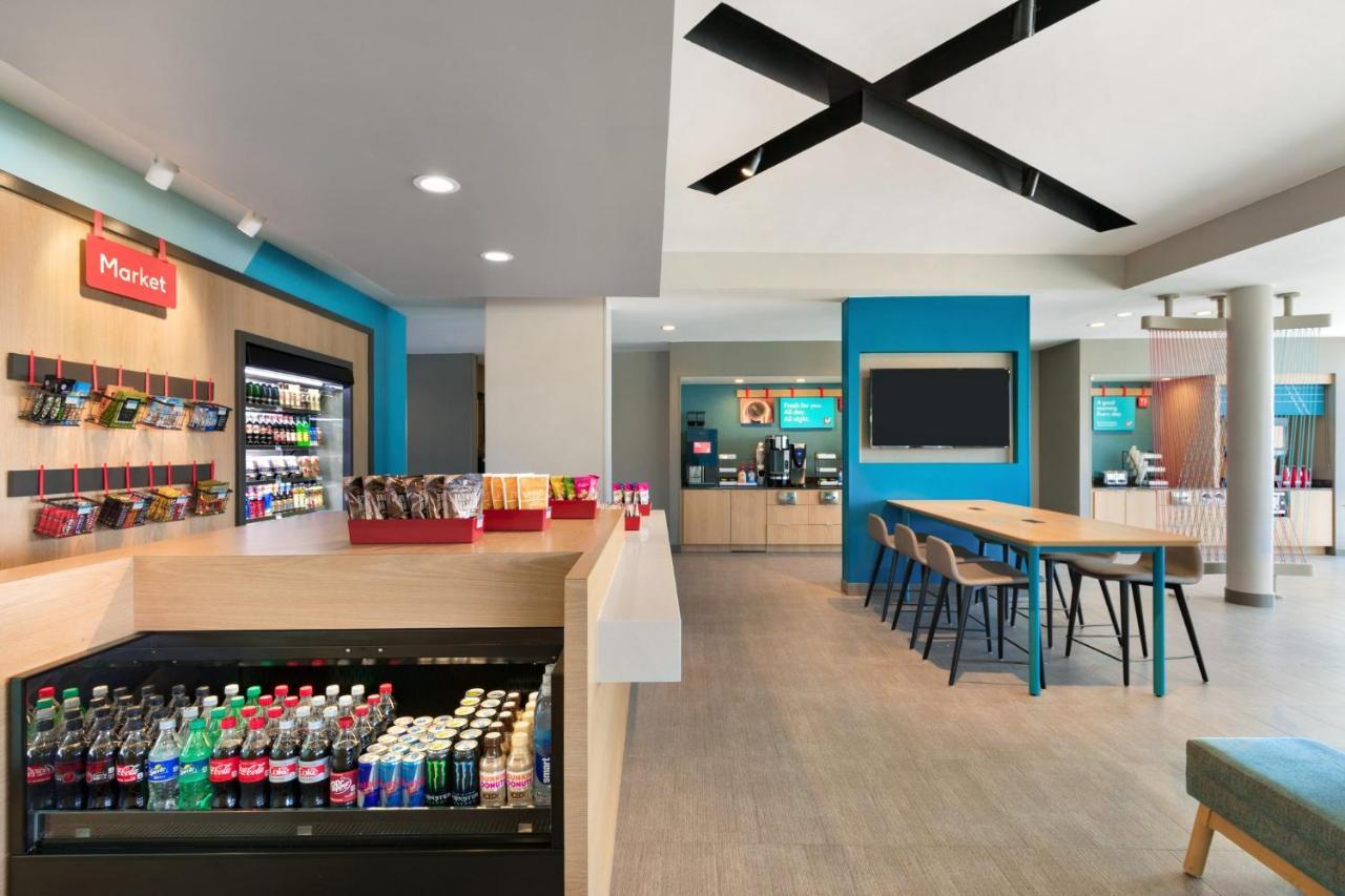 Avid Hotels Elkhart North By Ihg Экстерьер фото